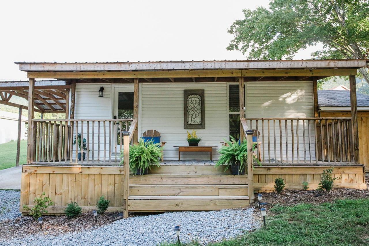 Moonlight - Your Romantic & Scenic Escape * Sevierville